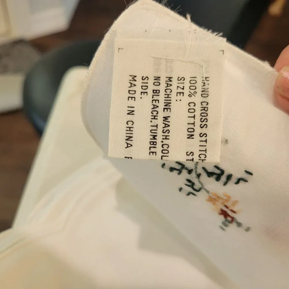 Unbranded this vintage